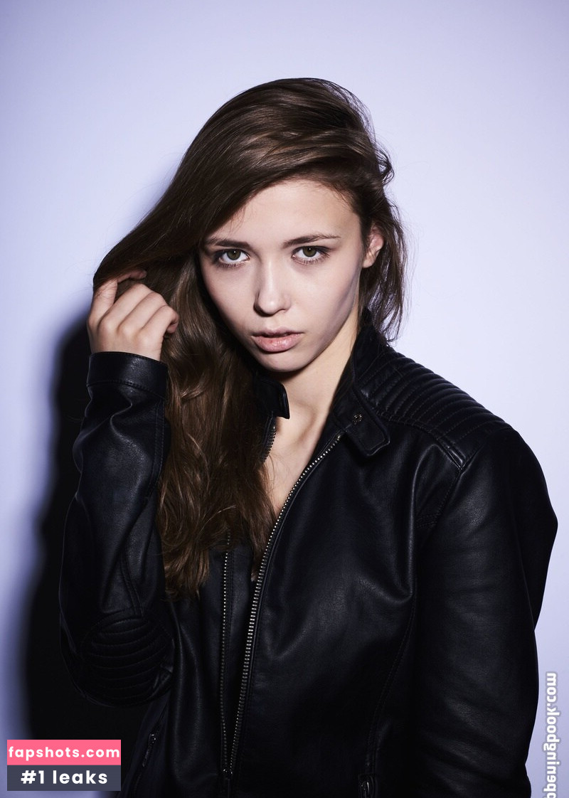 Mila Azul gallery photo #3466