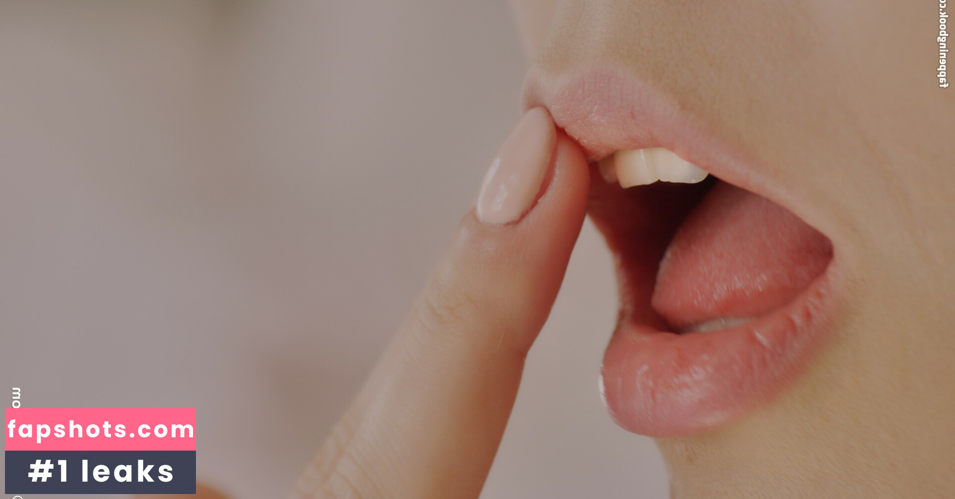 Mila Azul gallery photo #3615