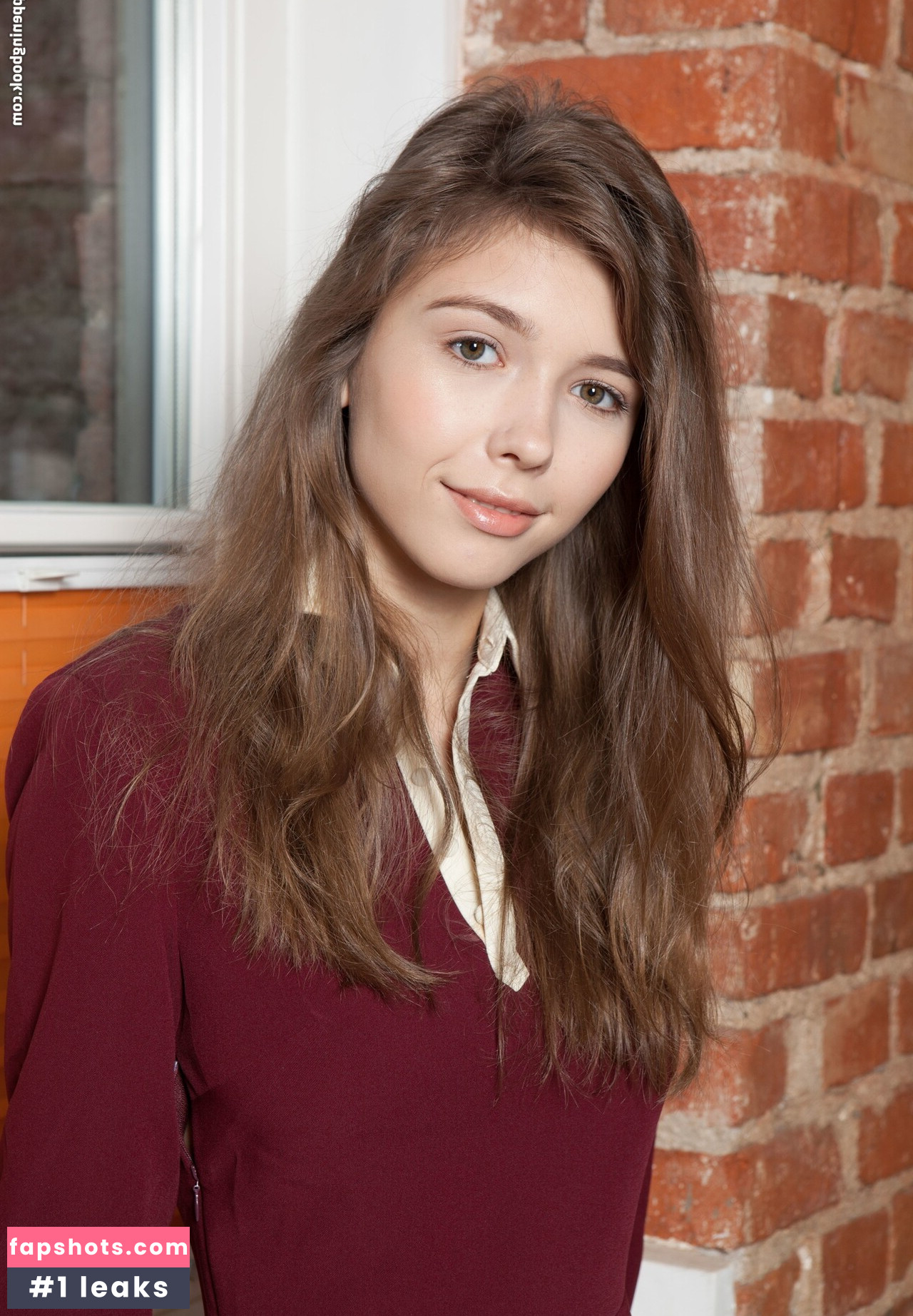 Mila Azul gallery photo #3662