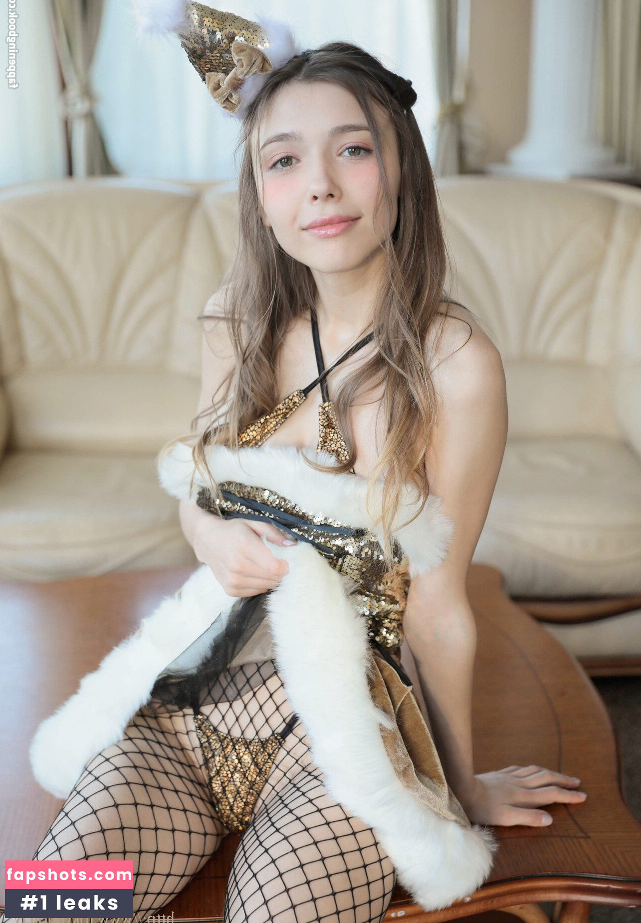 Mila Azul gallery photo #4096