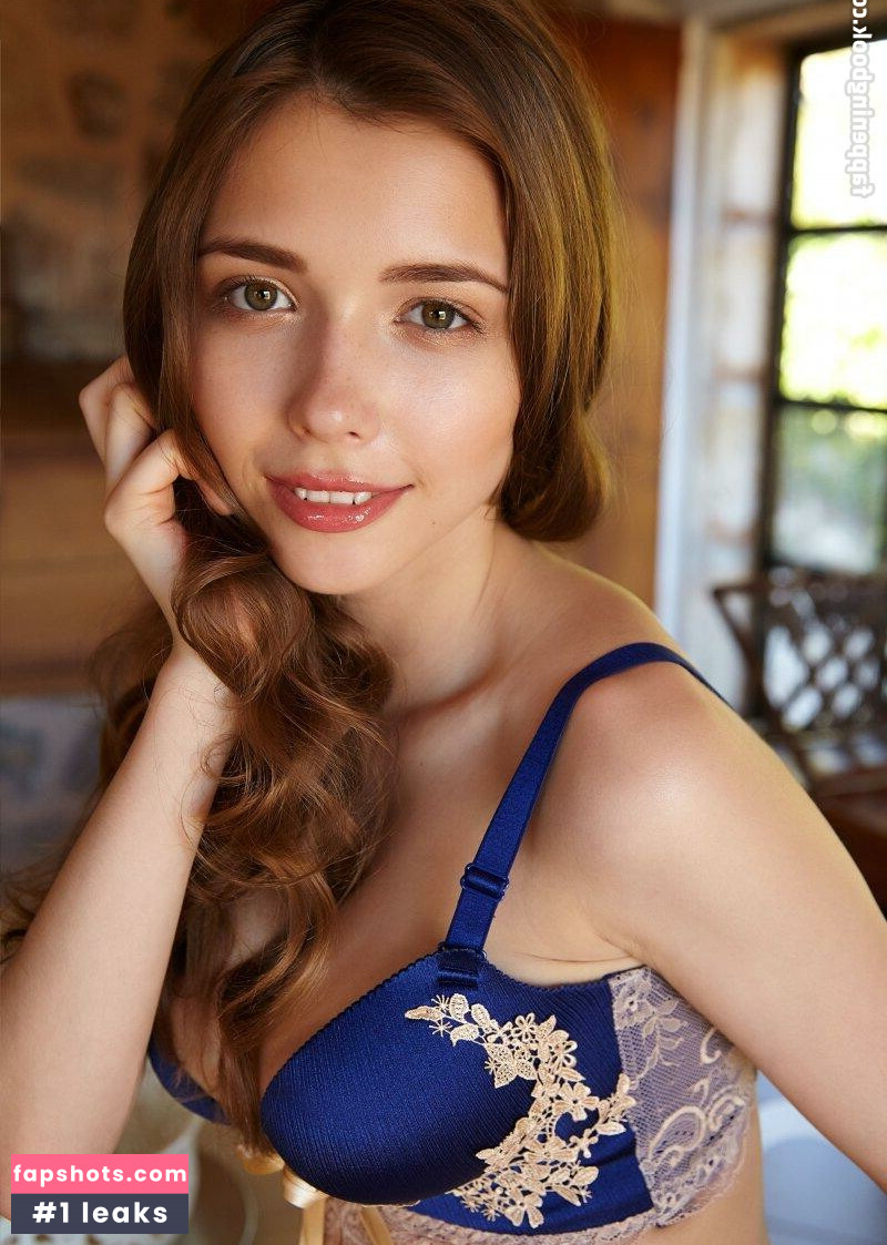 Mila Azul gallery photo #4161