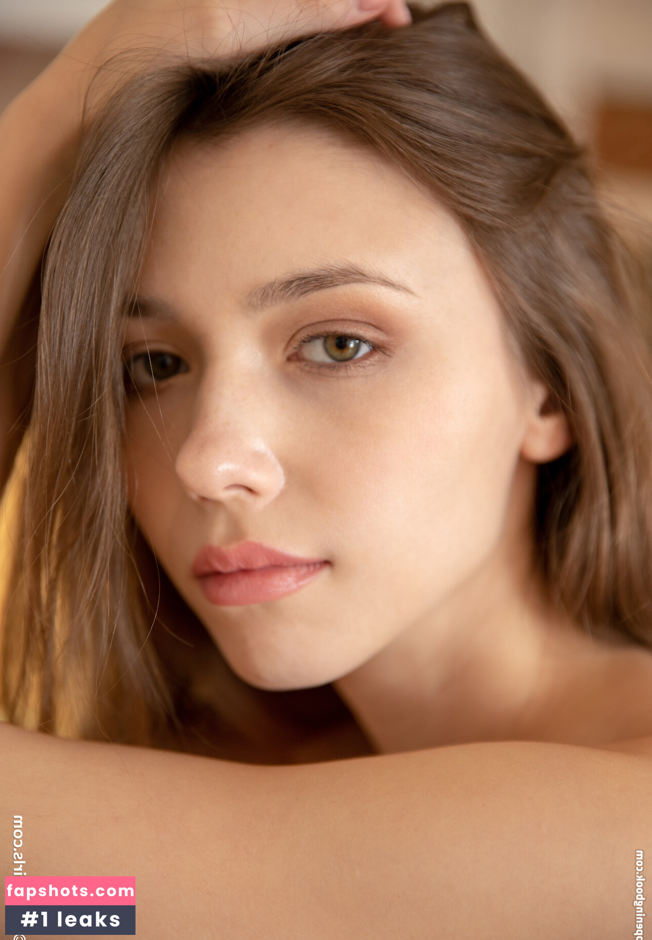 Mila Azul gallery photo #4357