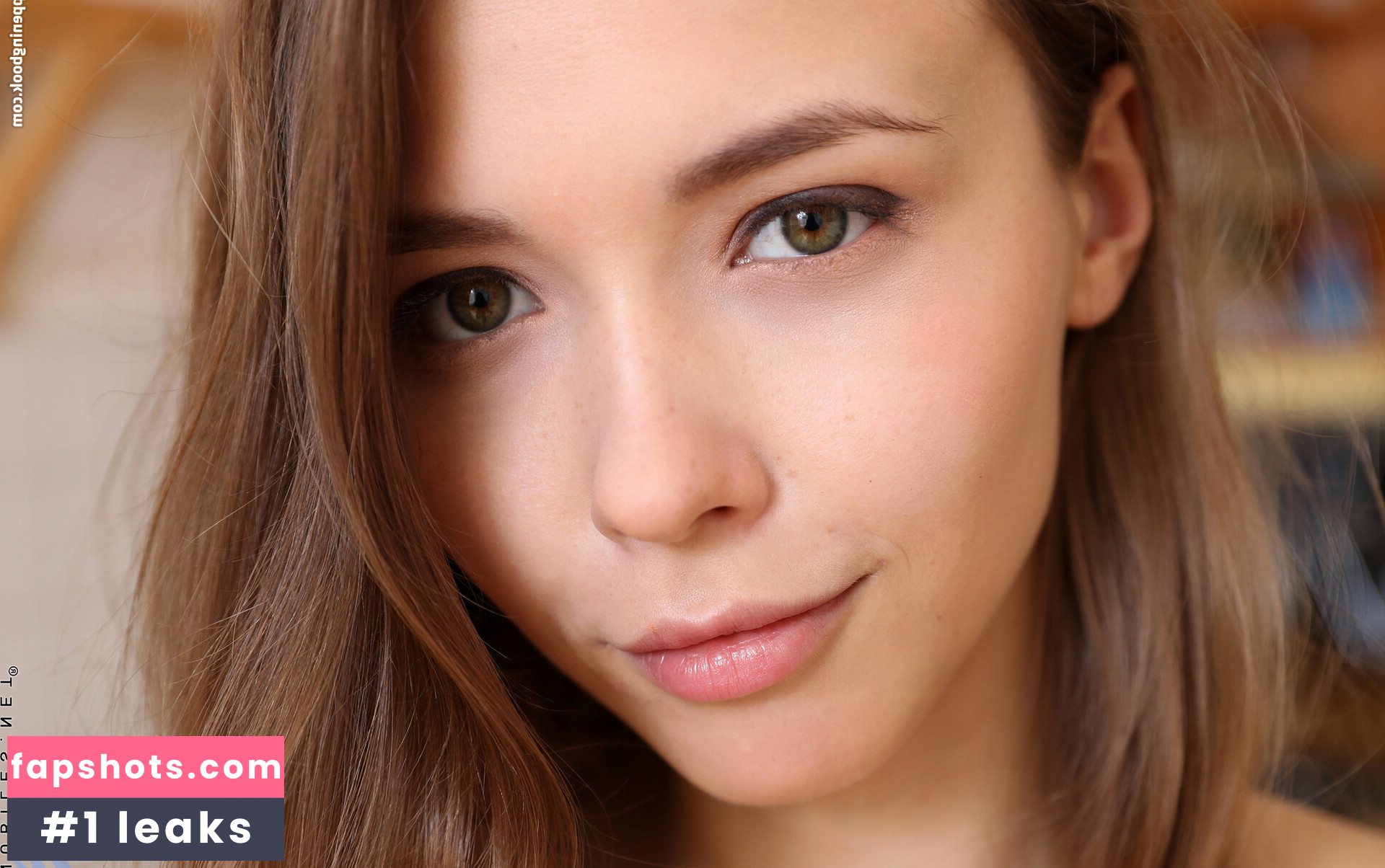 Mila Azul gallery photo #4916