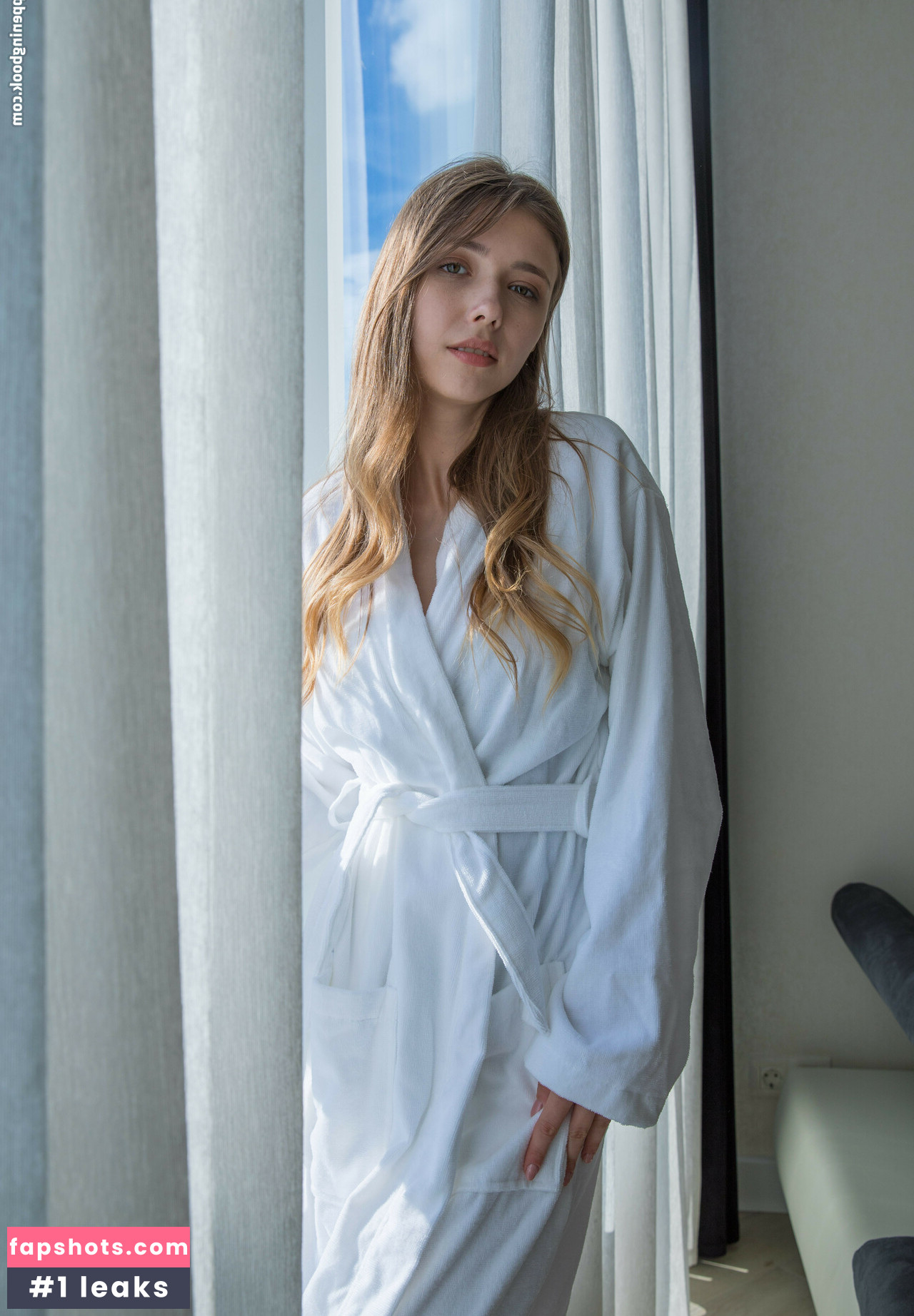 Mila Azul gallery photo #5233