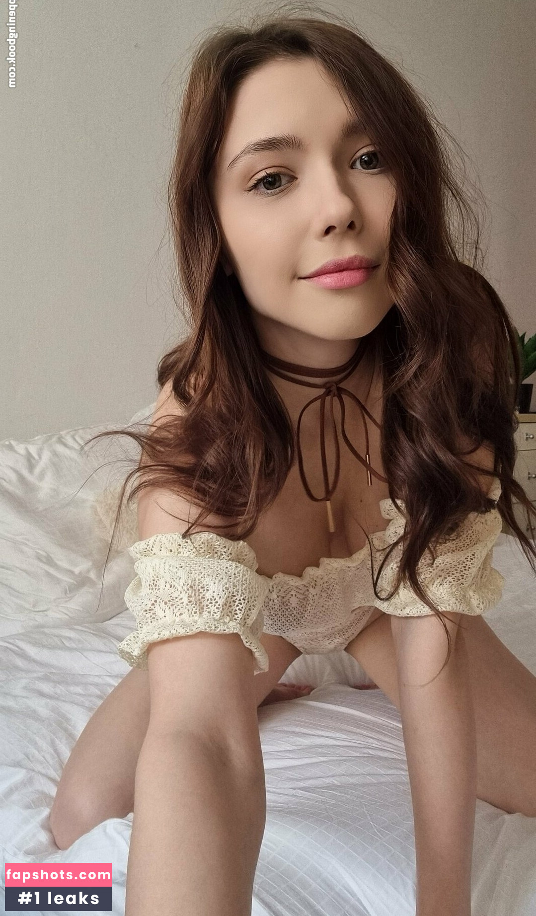 Mila Azul gallery photo #5585