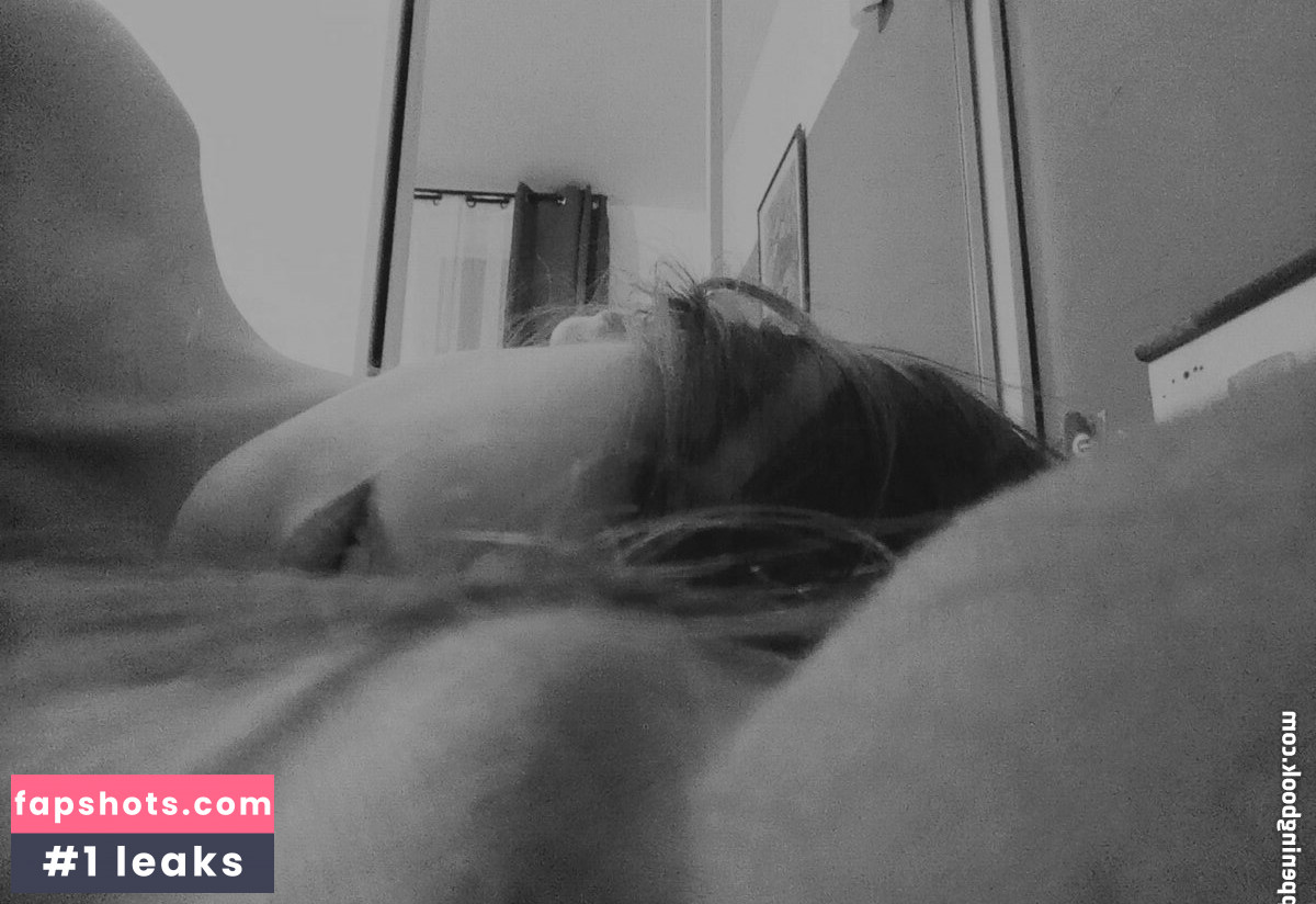 Mila Azul gallery photo #5616