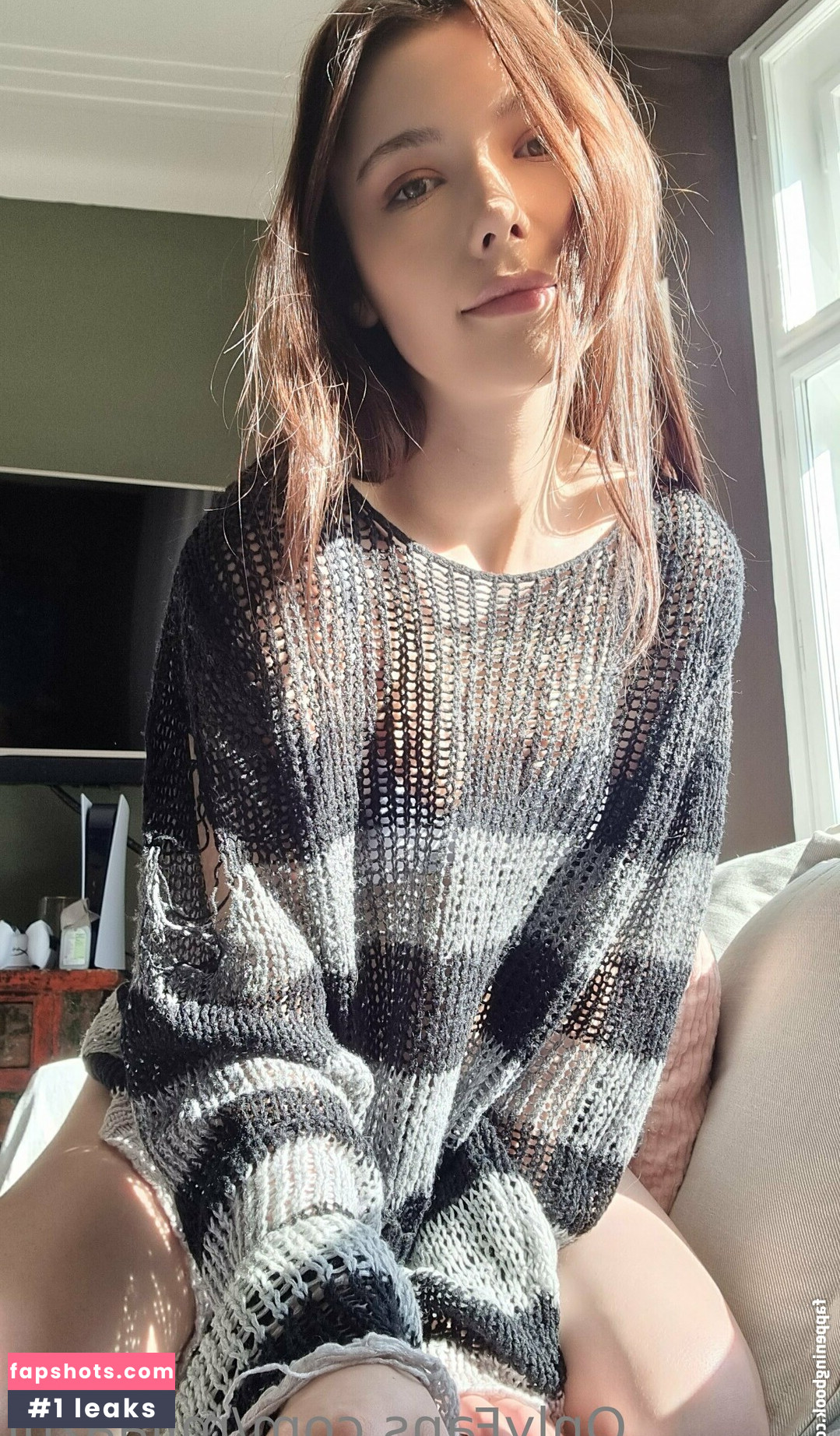 Mila Azul gallery photo #6731