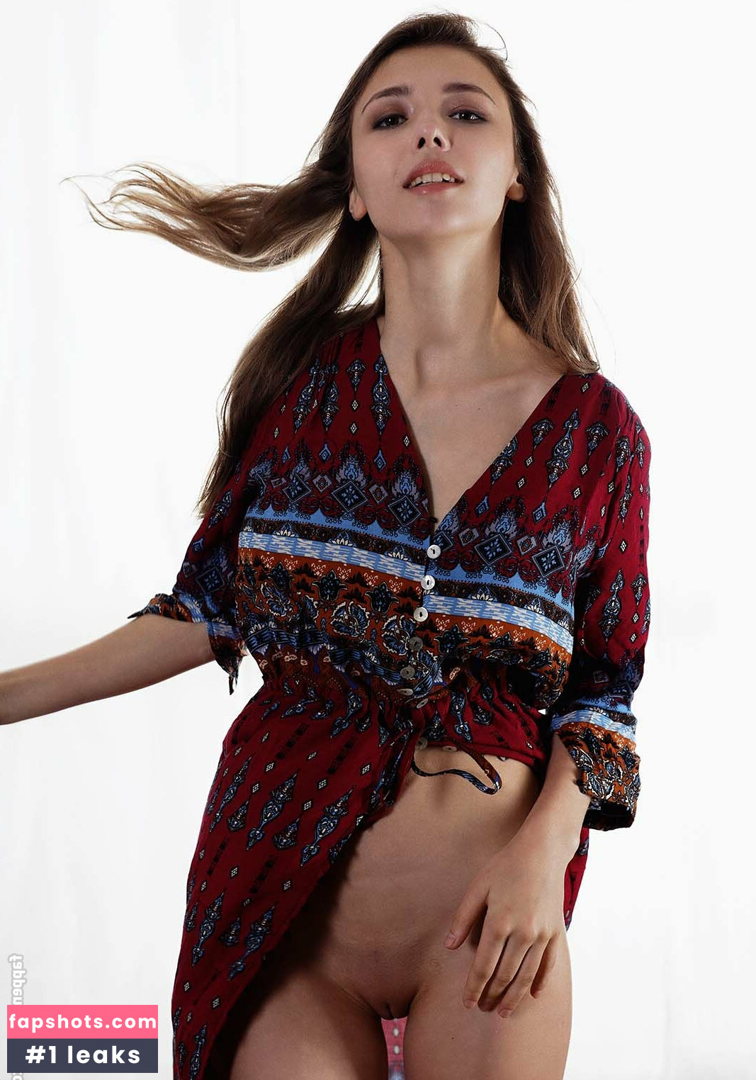 Mila Azul gallery photo #6976