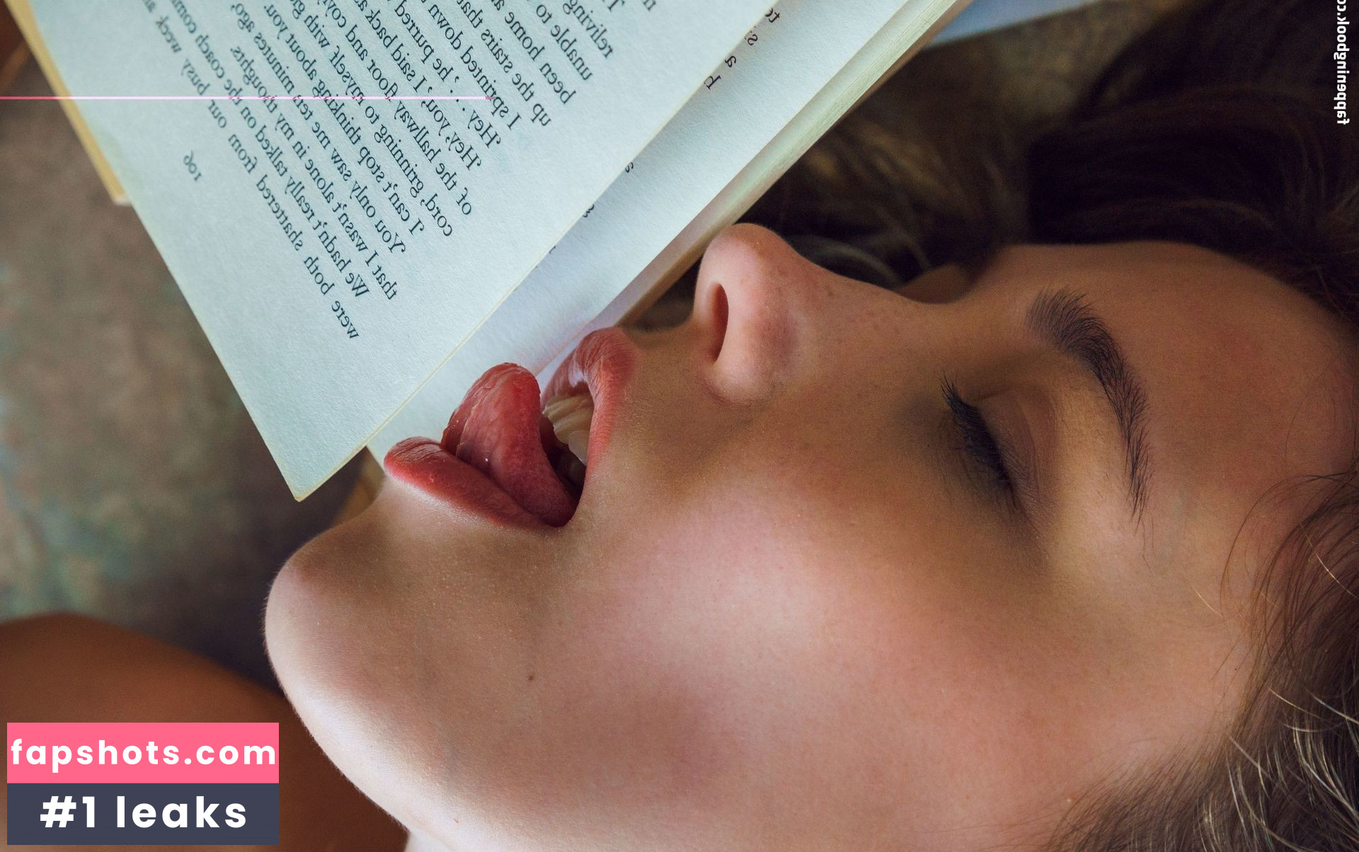 Mila Azul gallery photo #8016