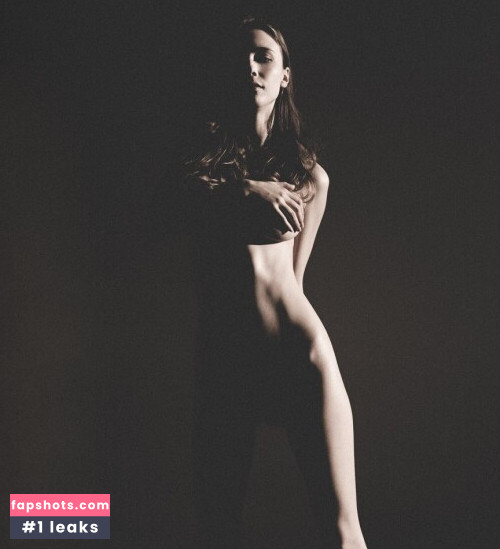 Mila Azul gallery photo #1752