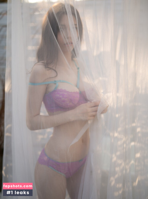 Mila Azul gallery photo #2018