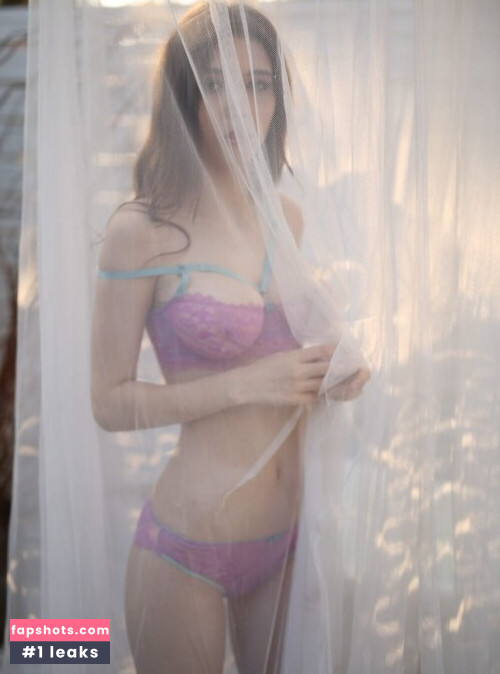 Mila Azul gallery photo #2024