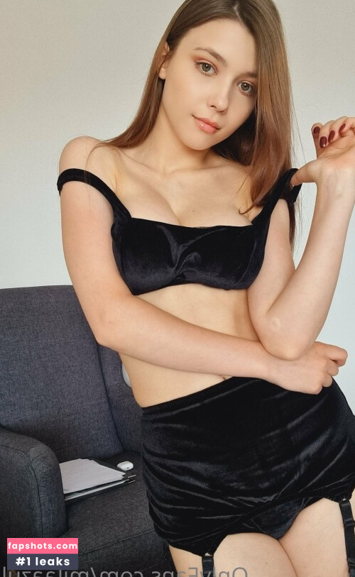 Mila Azul Filtración Desnuda OnlyFans Foto #363 - Fapshots