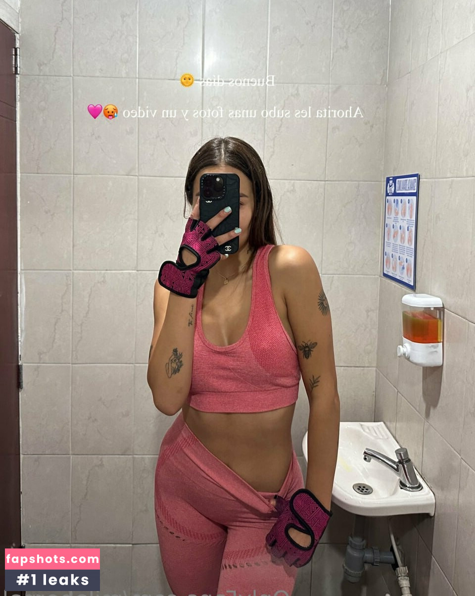 Mila Bernal Filtración Desnuda OnlyFans Foto #37 - Fapshots