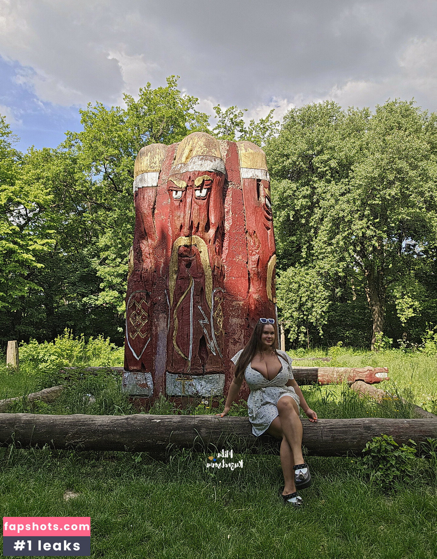 Mila Kuznetsova gallery photo #11