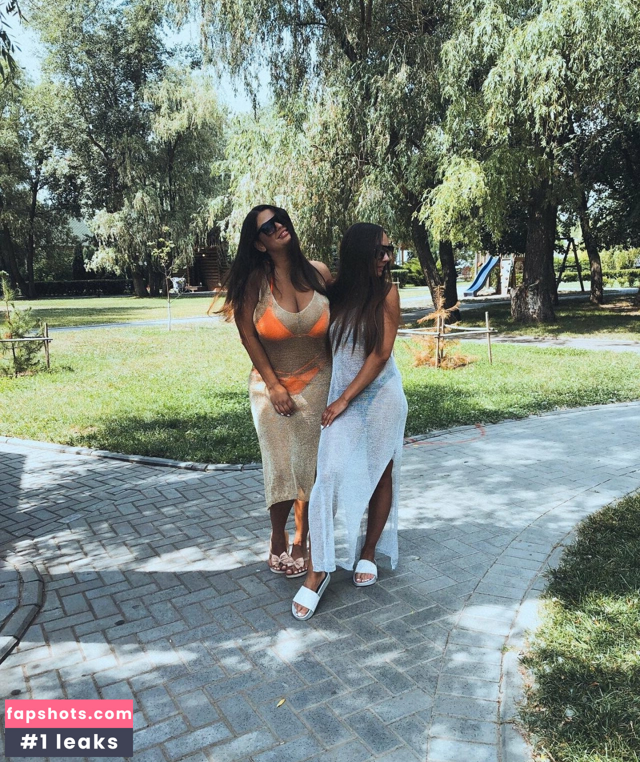 Mila Pink gallery photo #25