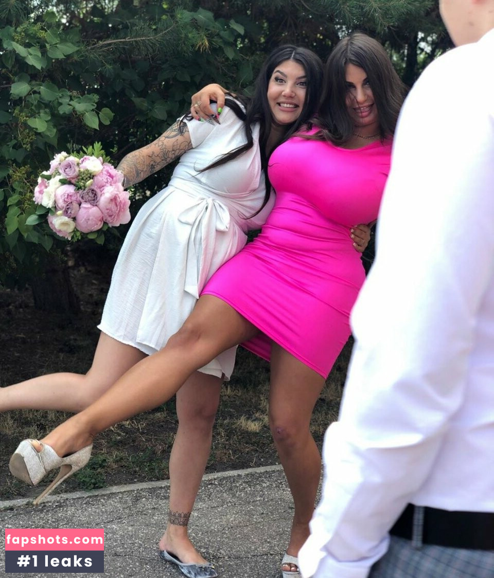 Mila Pink gallery photo #83