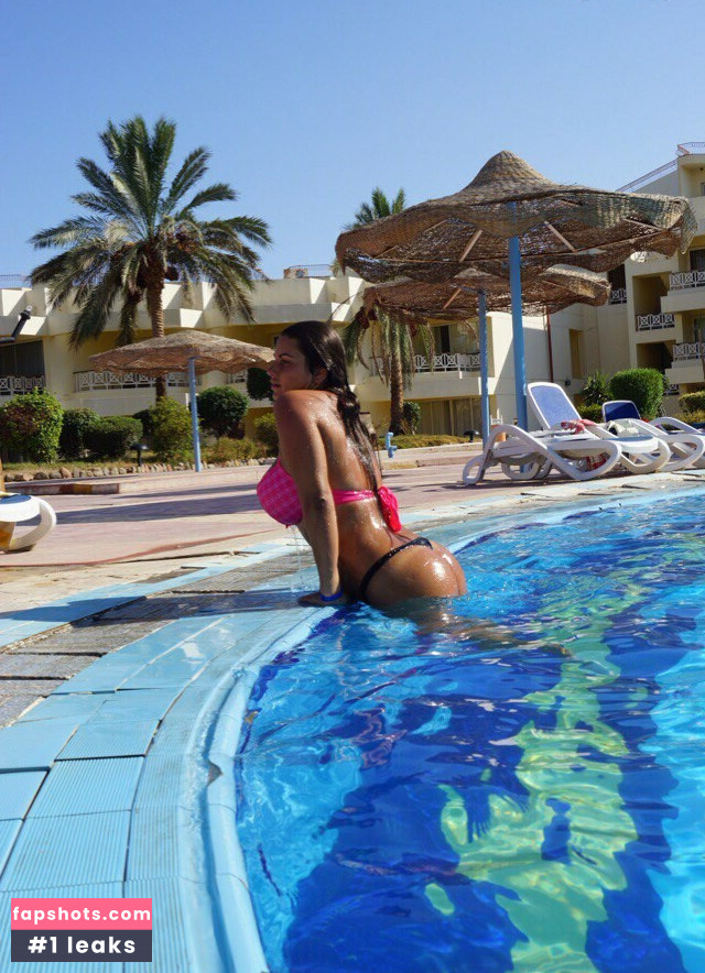 Mila Pink gallery photo #86