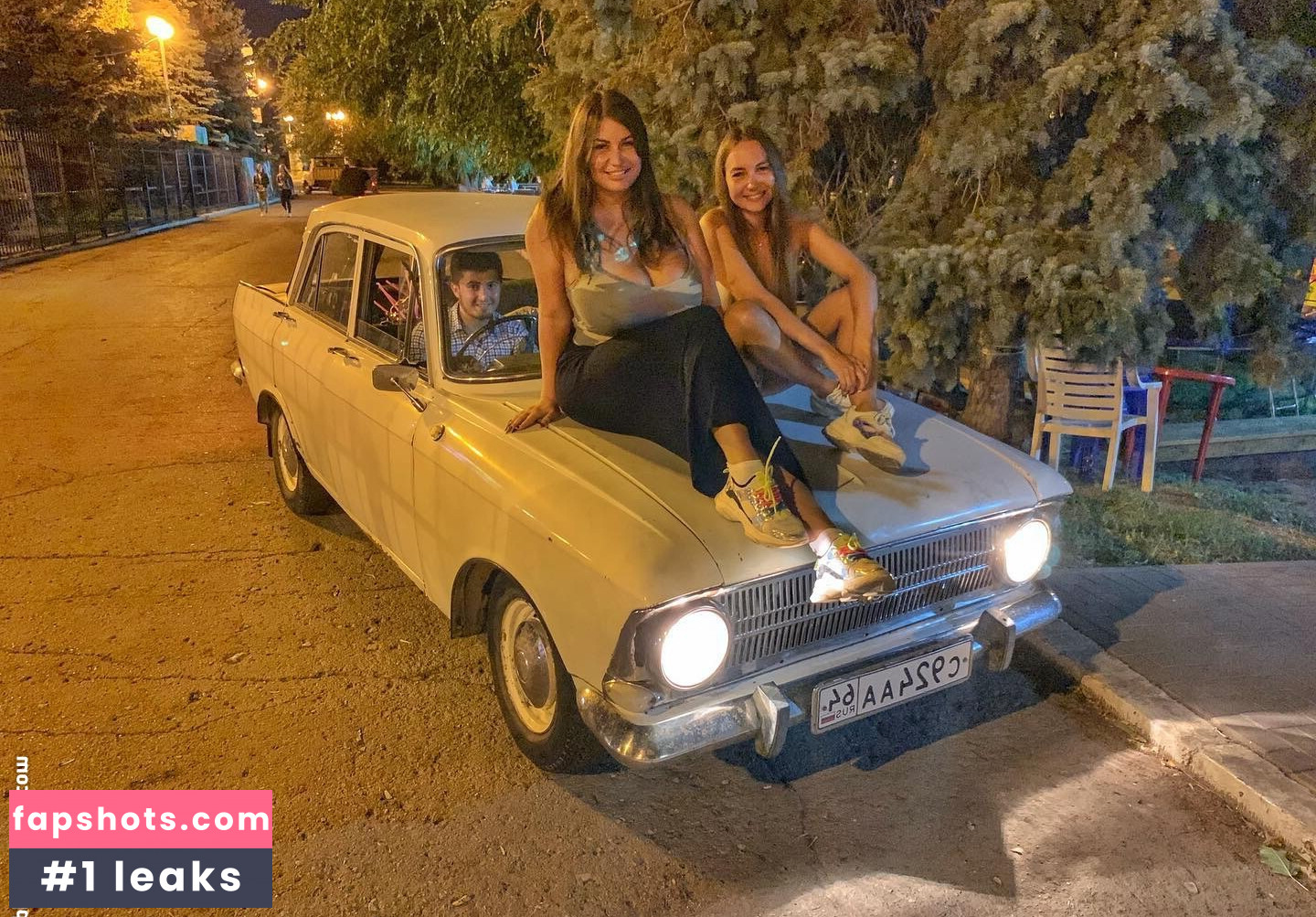 Mila Pink gallery photo #88