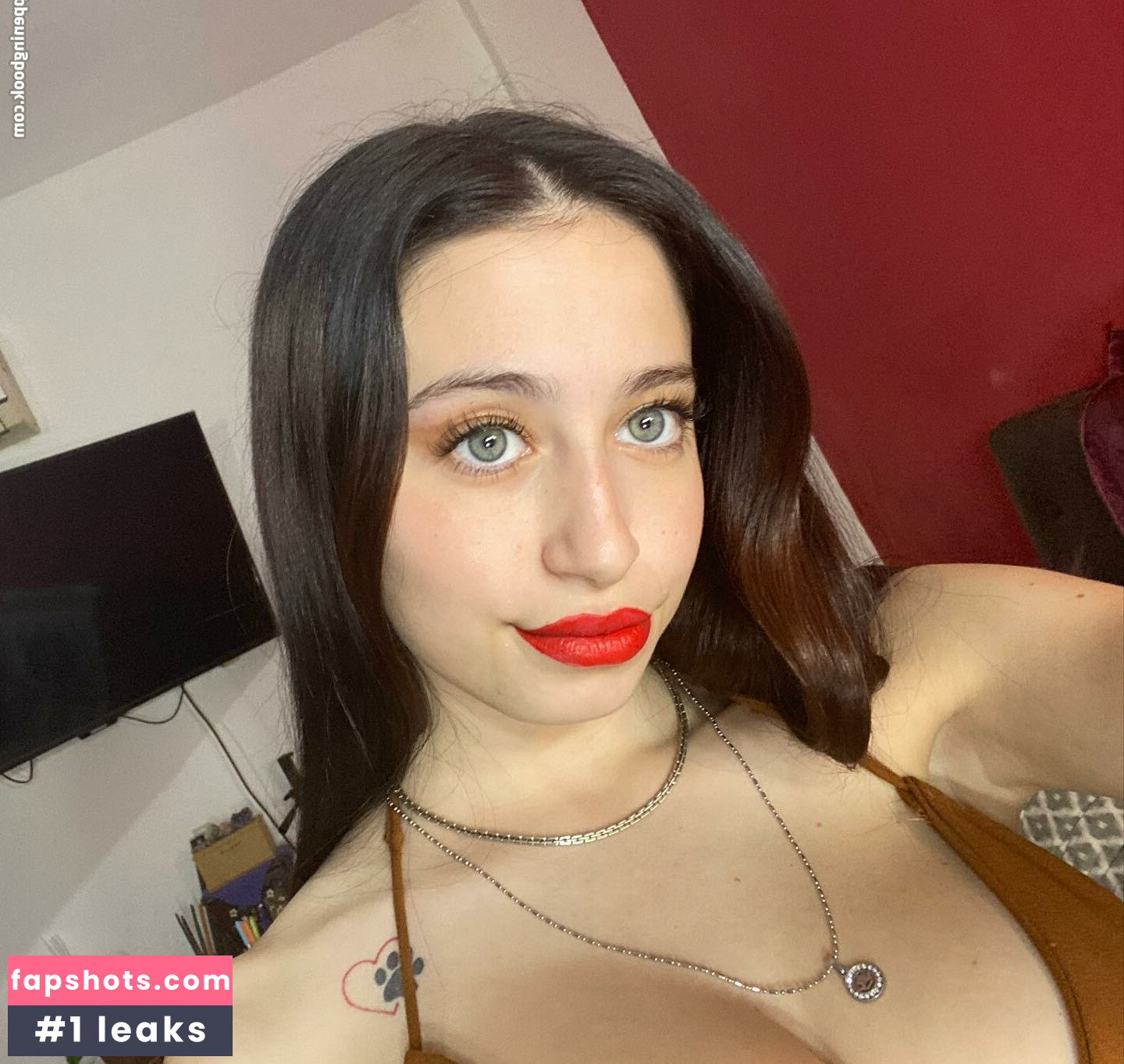 Milagros Seghi gallery photo #38