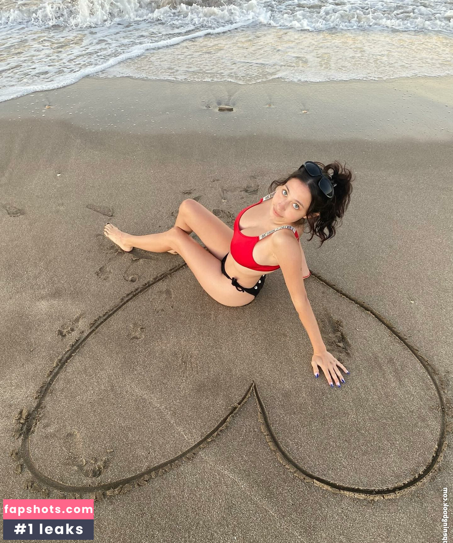 Milagros Seghi gallery photo #6