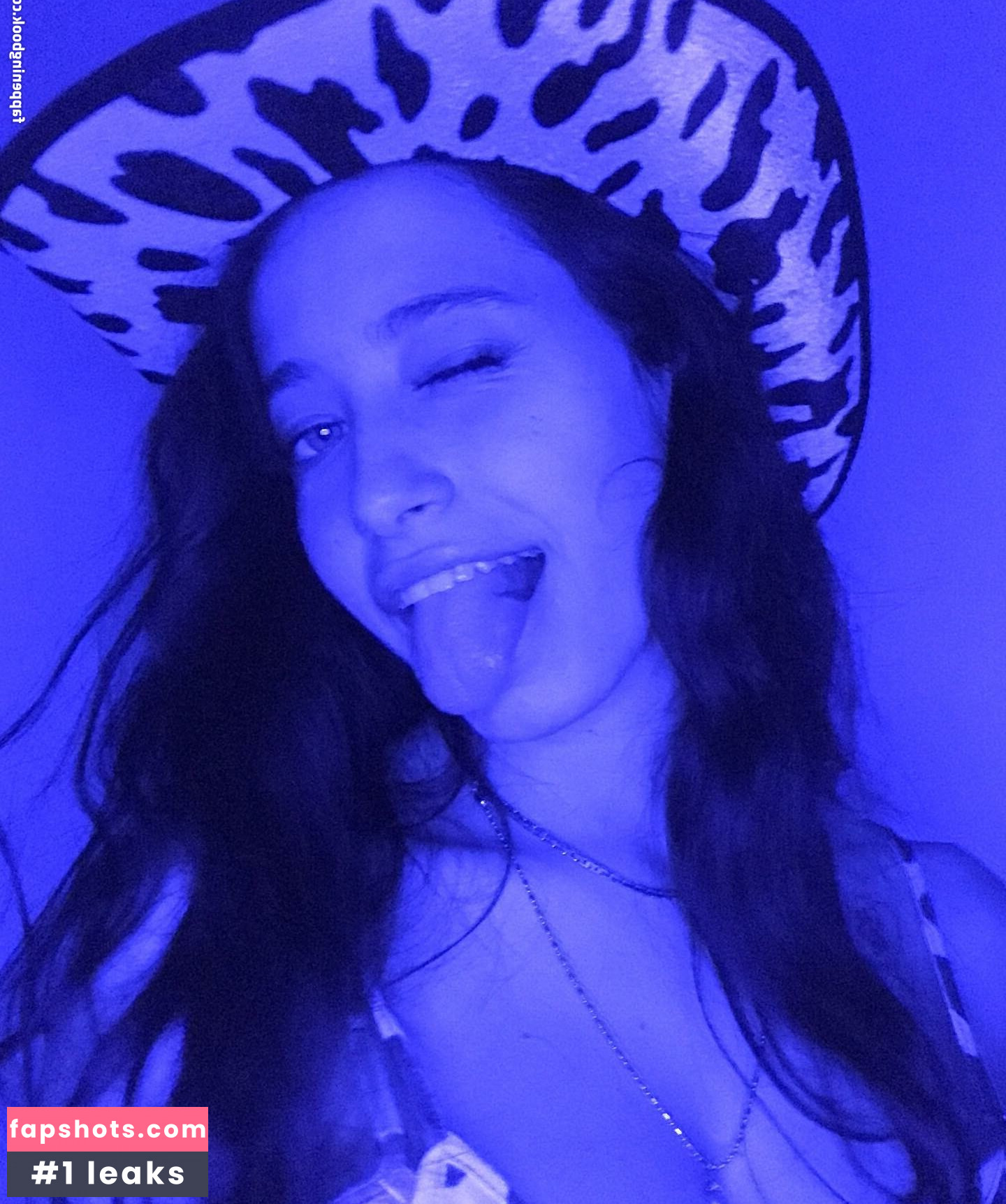 Milagros Seghi gallery photo #54