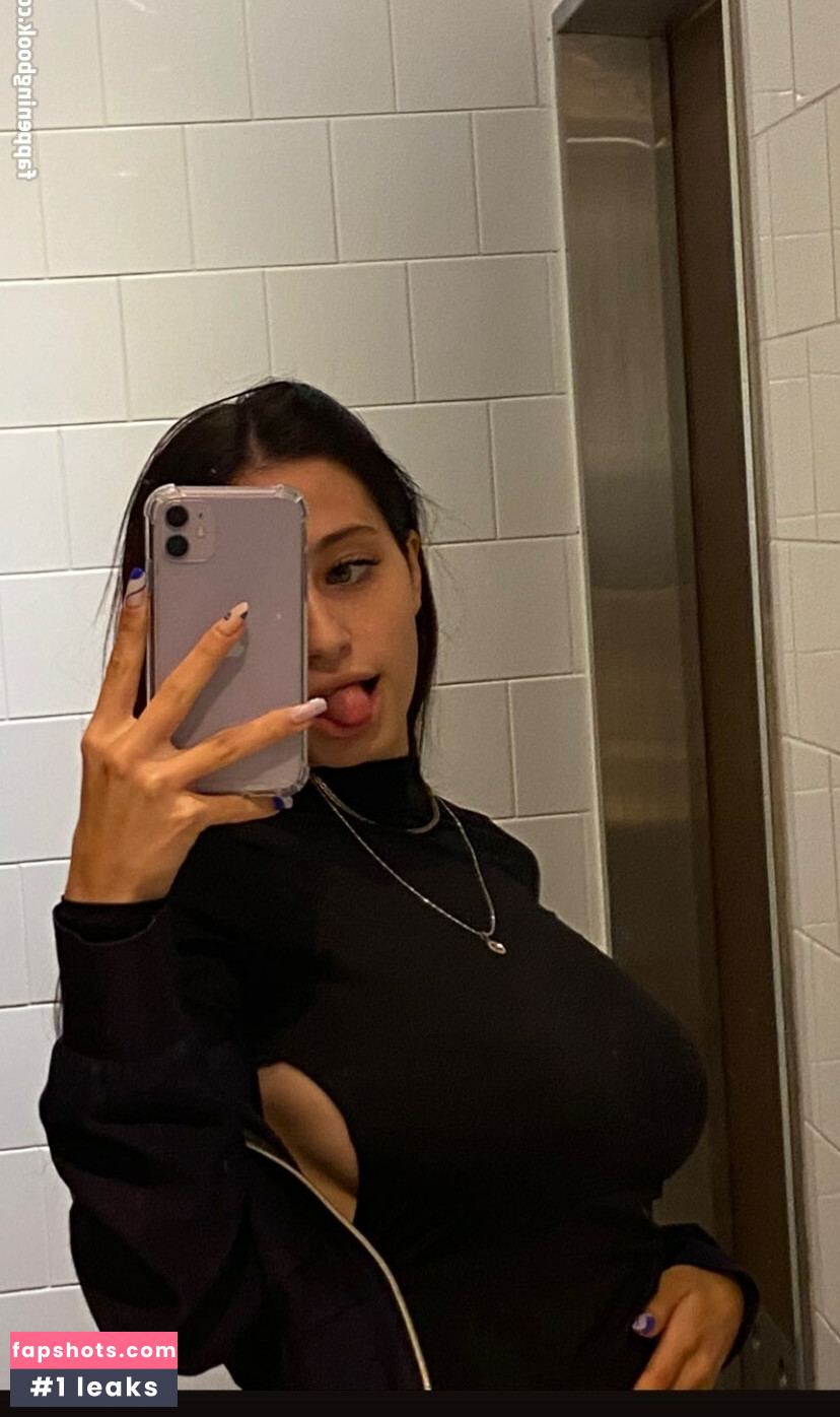 Milagros Seghi gallery photo #10