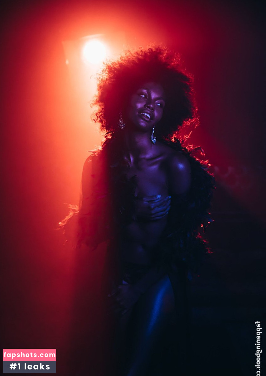 Milan Dixon Filtración Desnuda OnlyFans Foto #31 - Fapshots