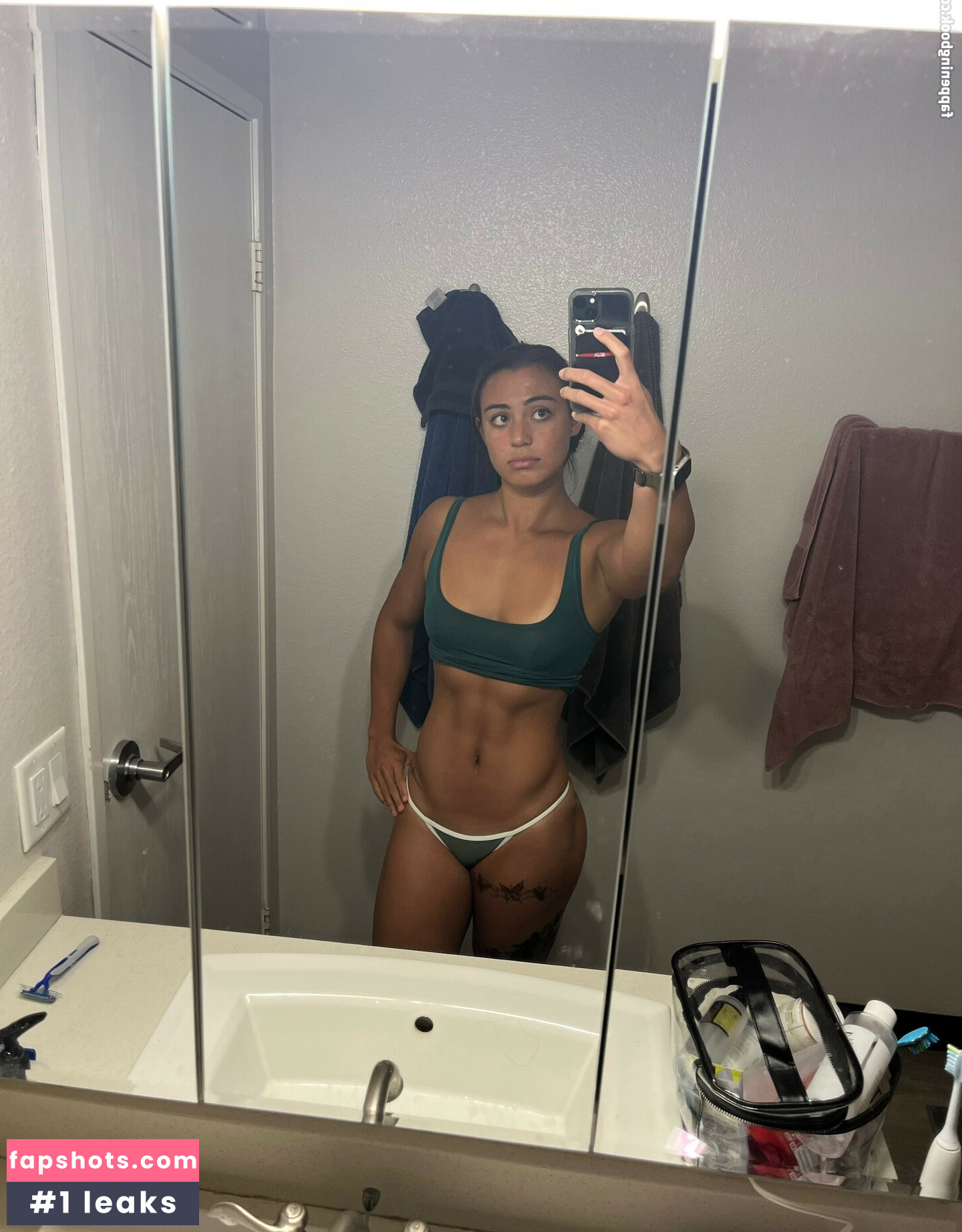 Milan Manfredi gallery photo #7