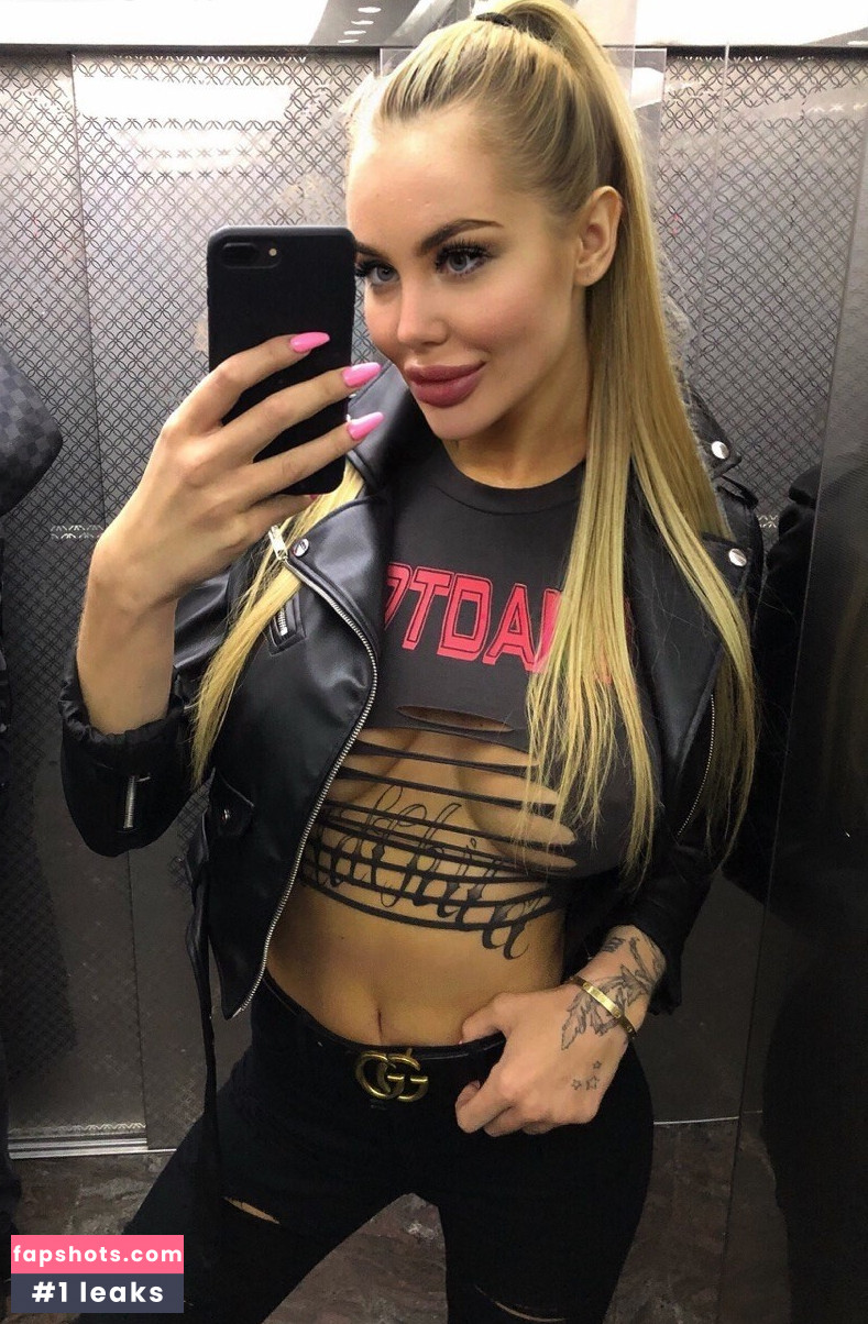 Milana Milks gallery photo #20