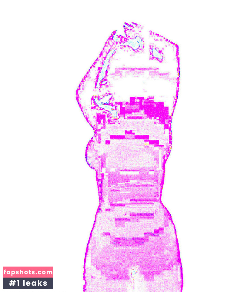 Milana Vayntrub gallery photo #210