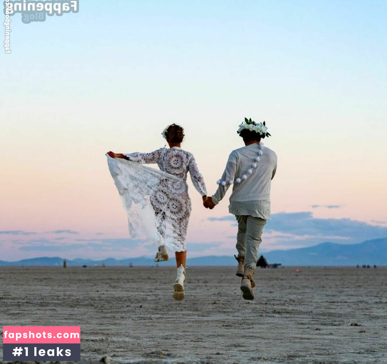 Milana Vayntrub gallery photo #275