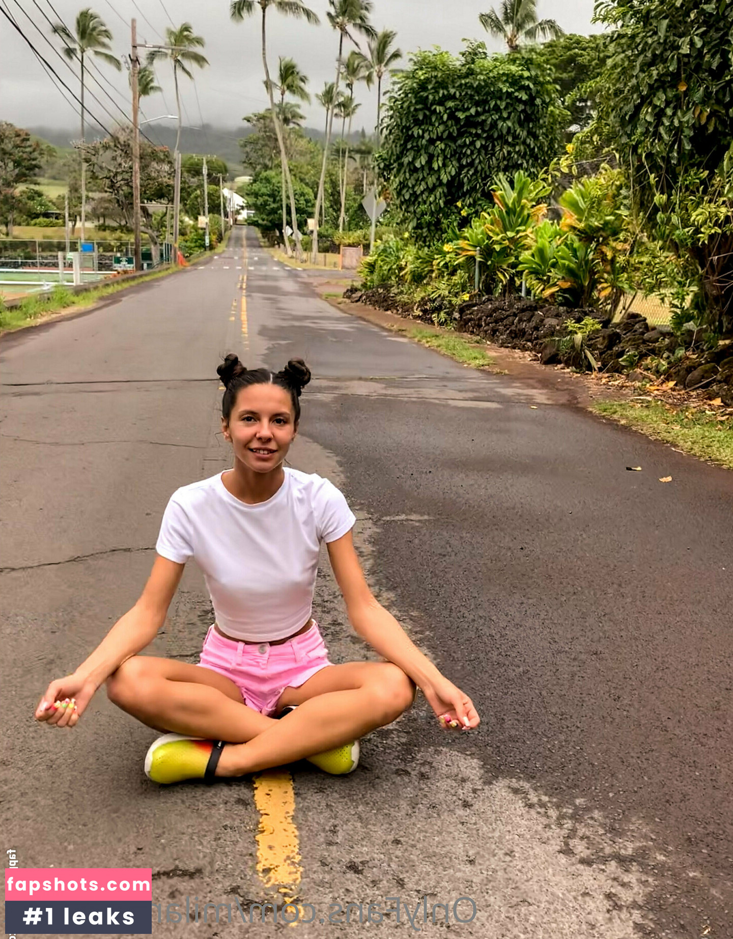 milanariccixxx nude babe gallery