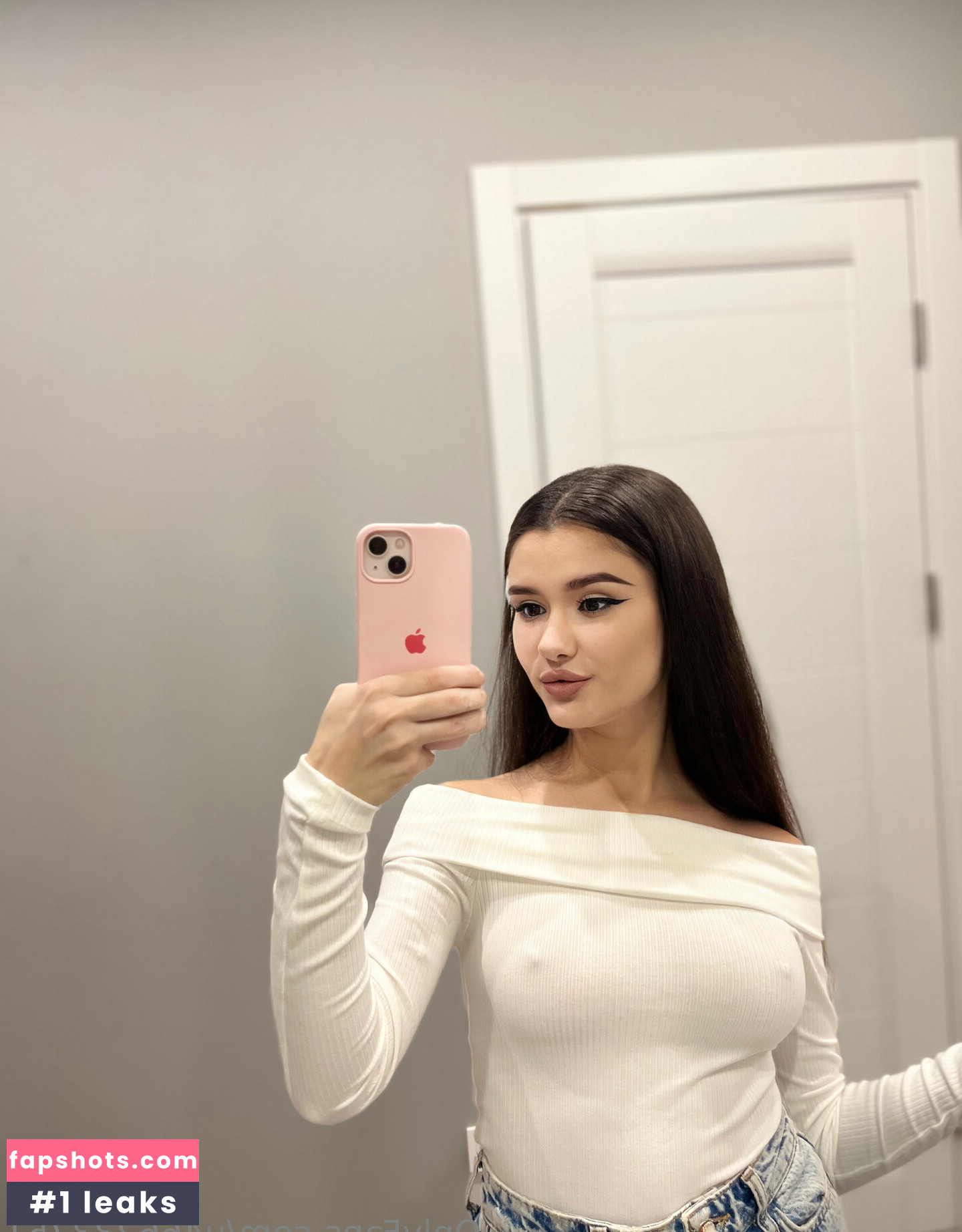 milas_blakes Filtración Desnuda OnlyFans Foto #3 - Fapshots