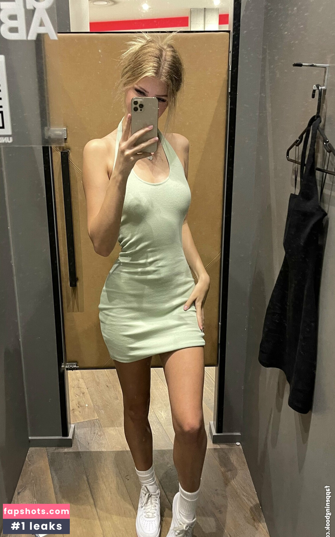 MilaSobolov gallery photo #19