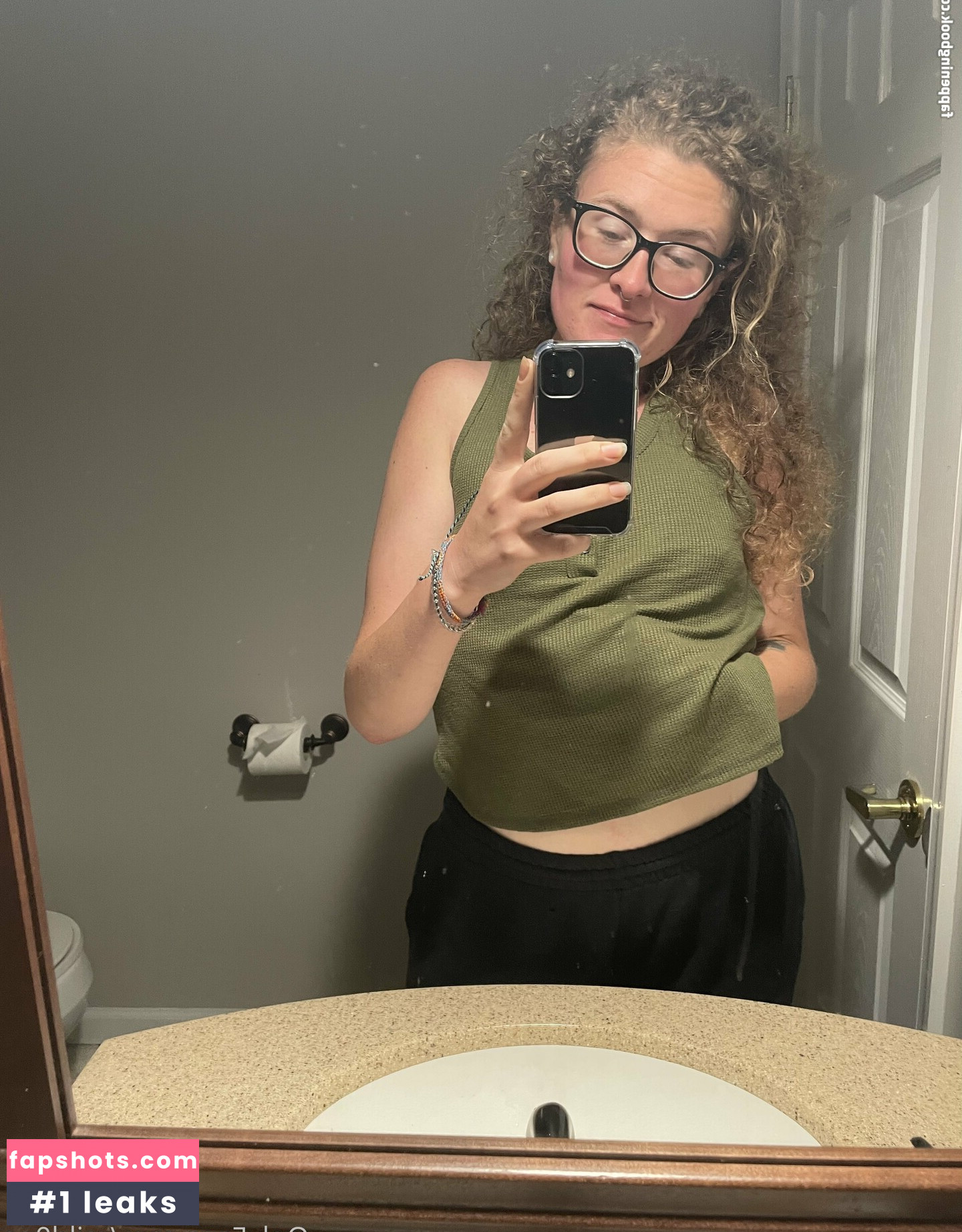 mild0ne gallery photo #13