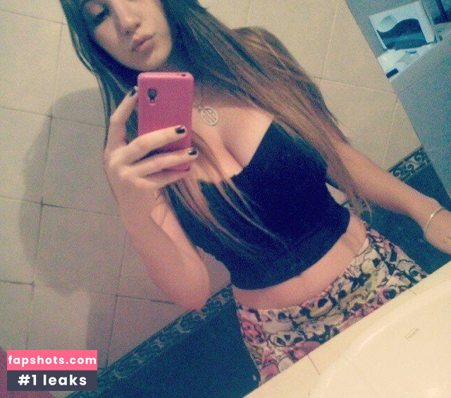 Milena Asquini gallery photo #6