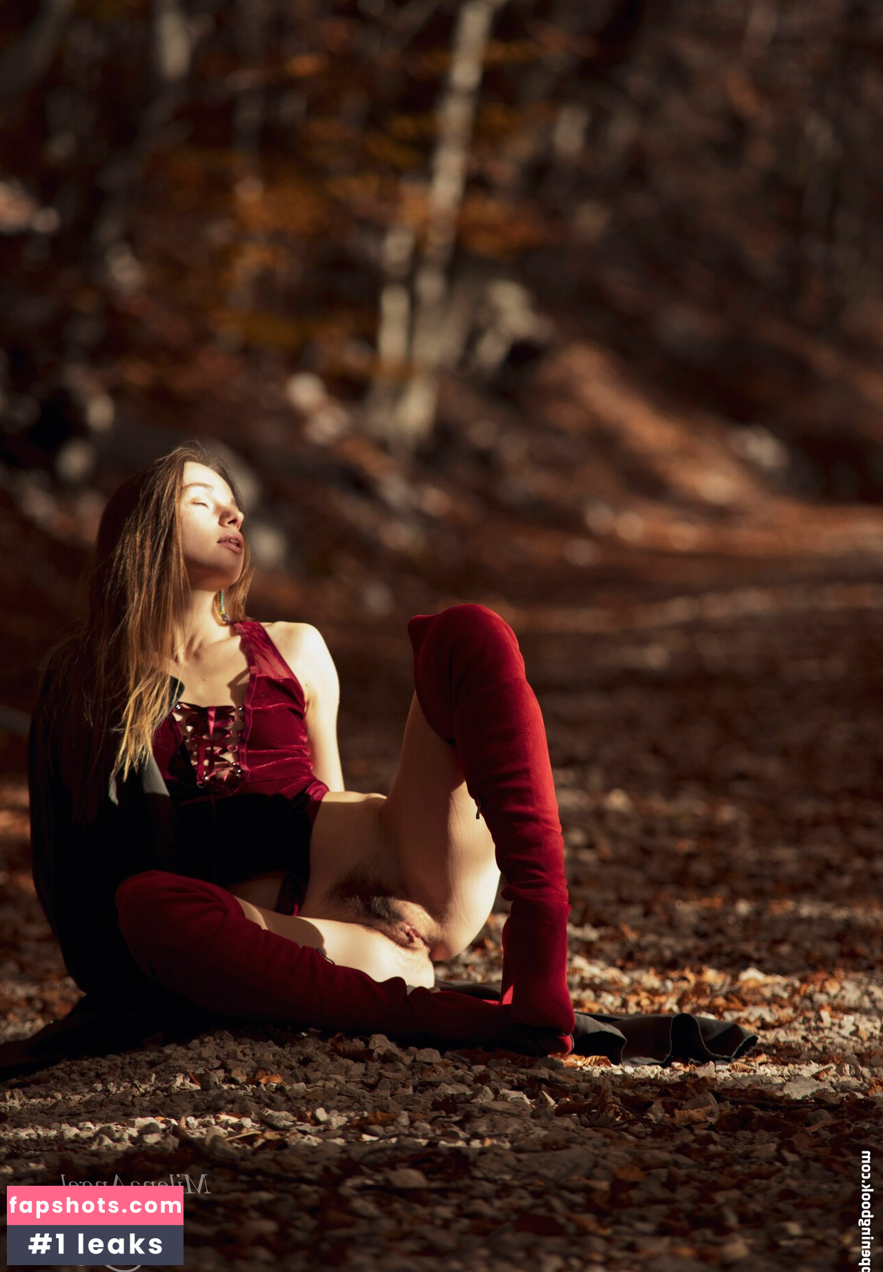 Milena D gallery photo #70