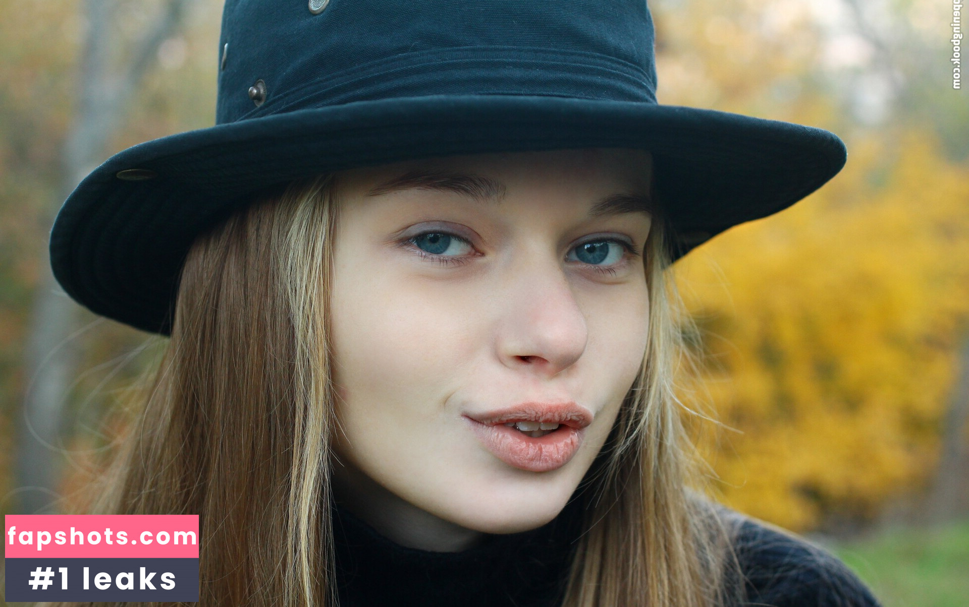 Milena D gallery photo #8