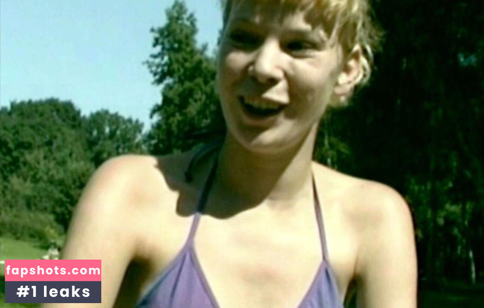 Milena Dreißig gallery photo #4