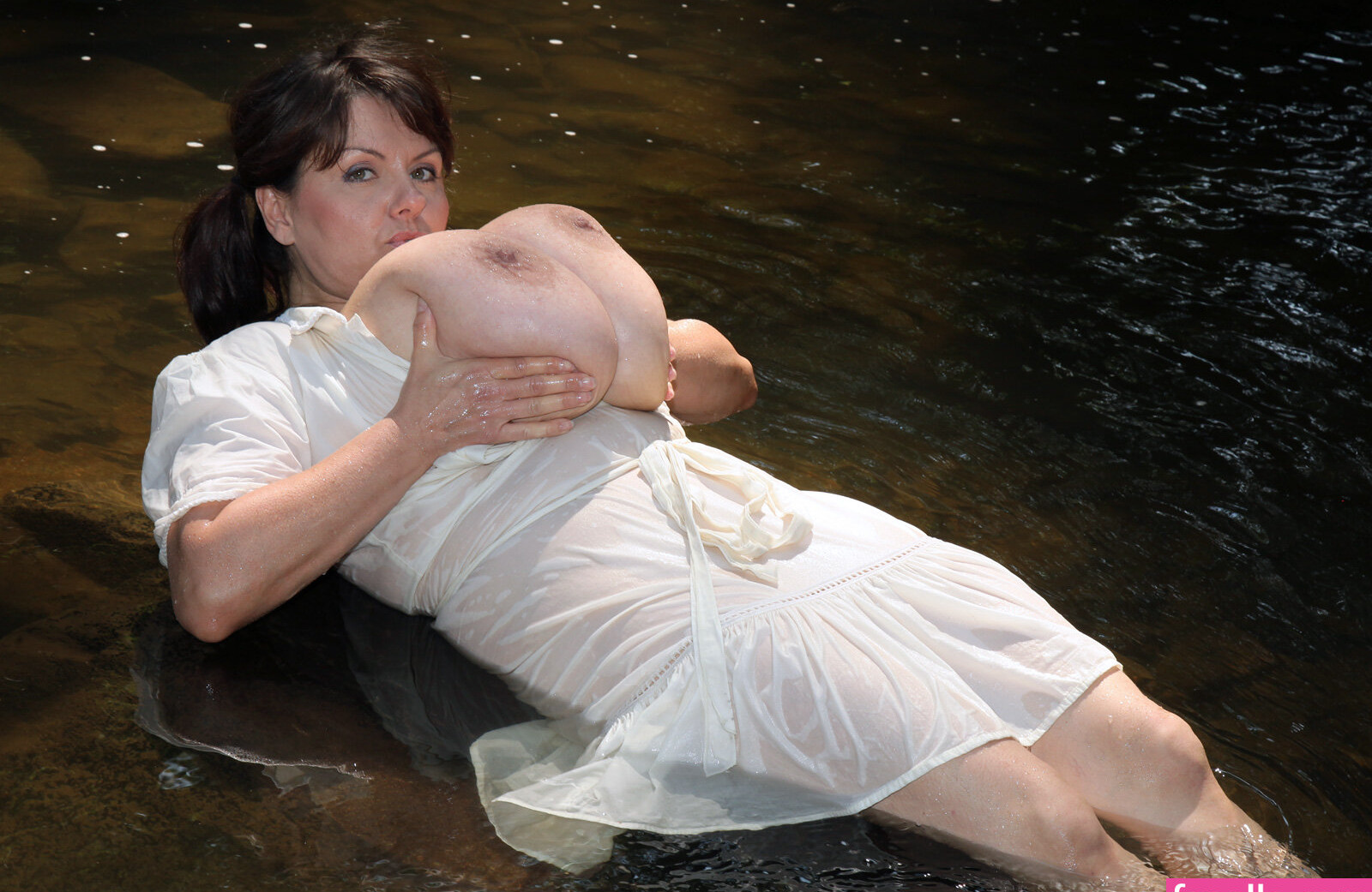 milena-velba gallery photo #15208