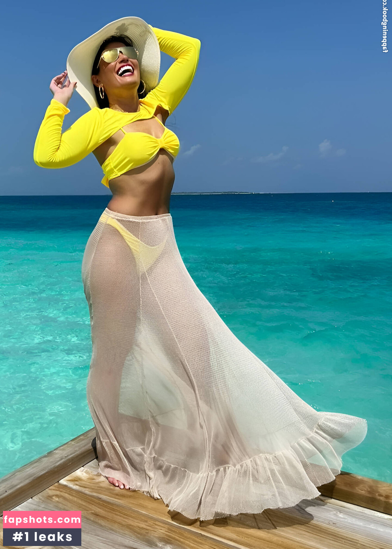 Milene Pavorô gallery photo #17