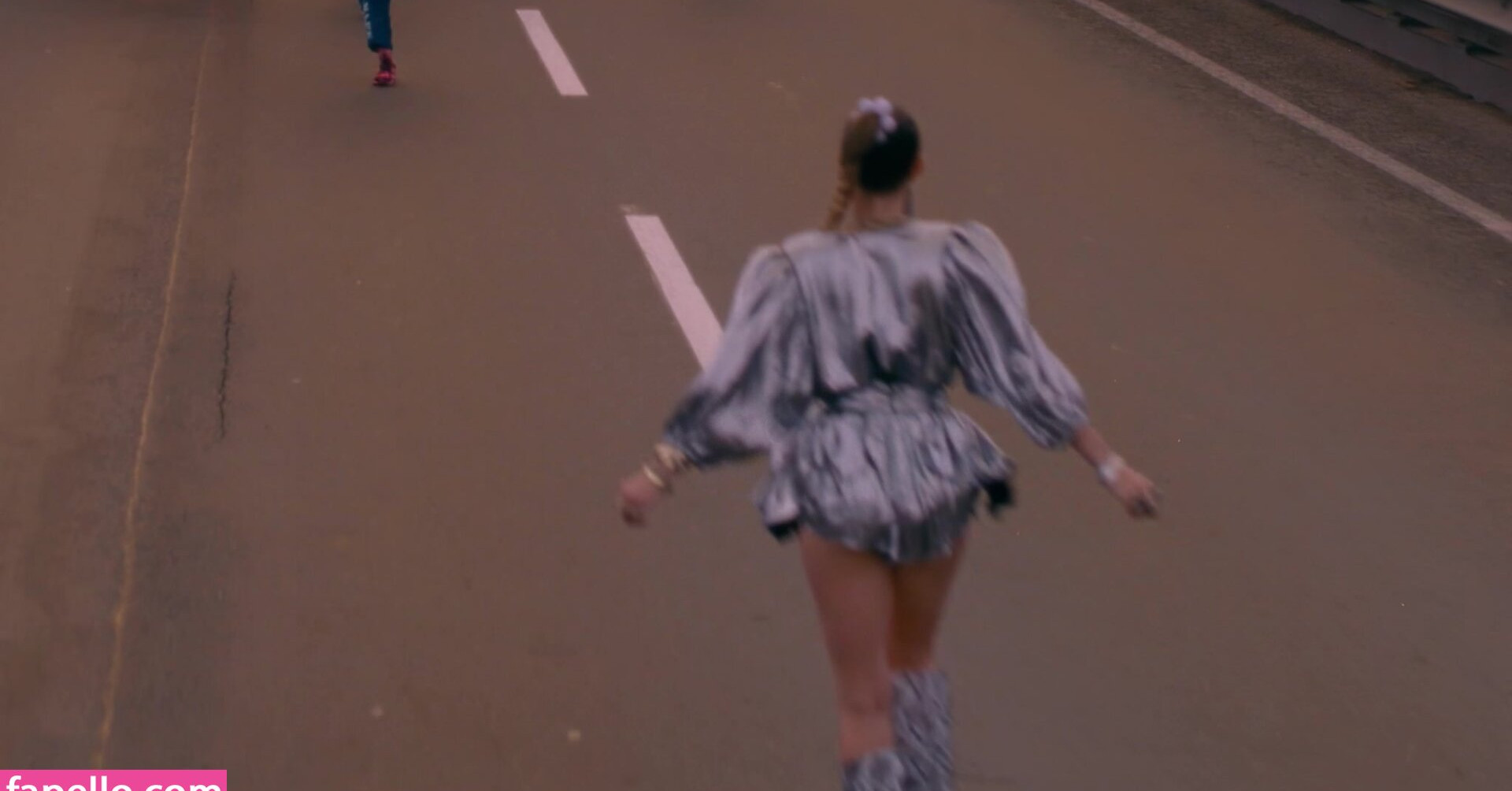 miley-cyrus gallery photo #1132