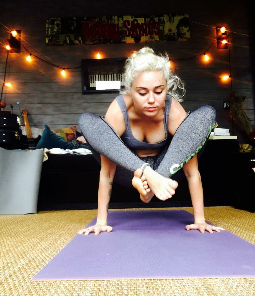 miley-cyrus gallery photo #1298