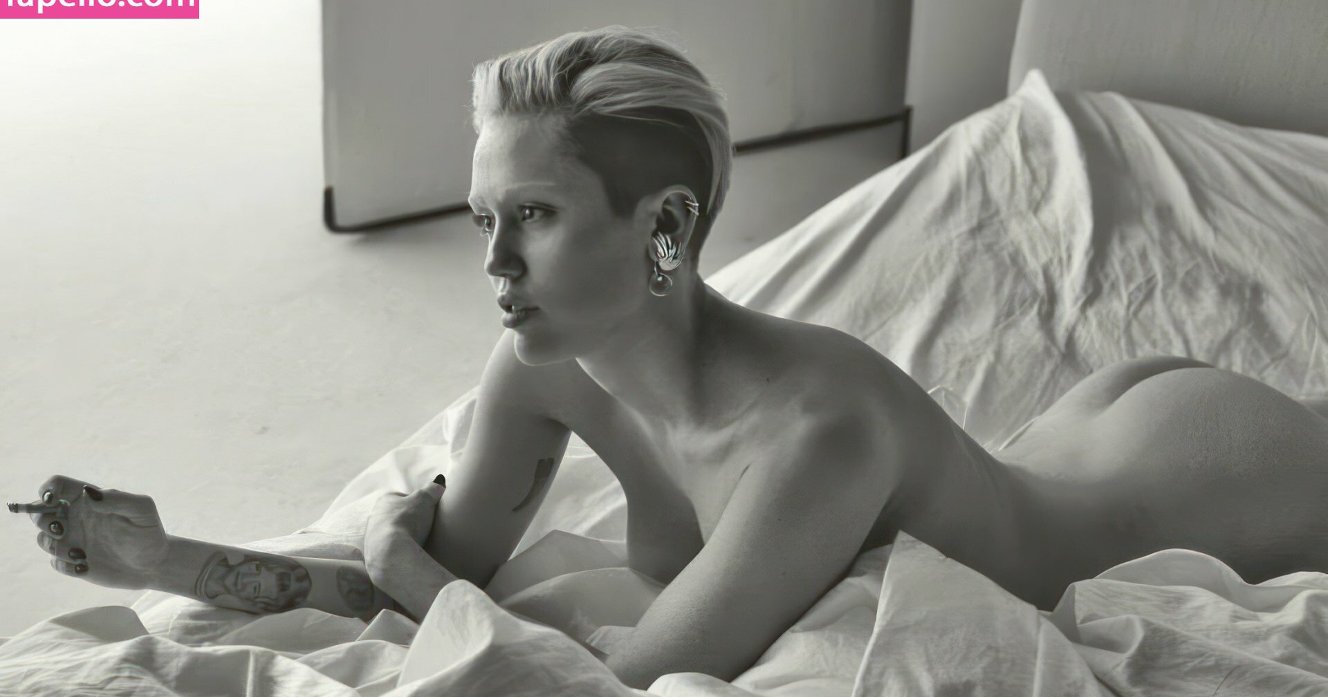 miley-cyrus gallery photo #1358