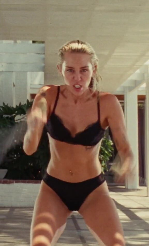 miley-cyrus gallery photo #1552