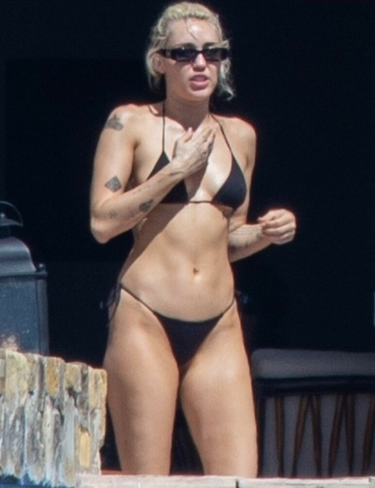 miley-cyrus gallery photo #1601