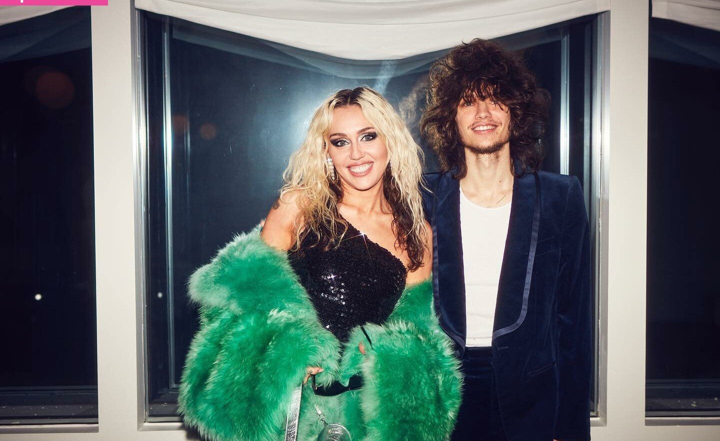 miley-cyrus gallery photo #1606