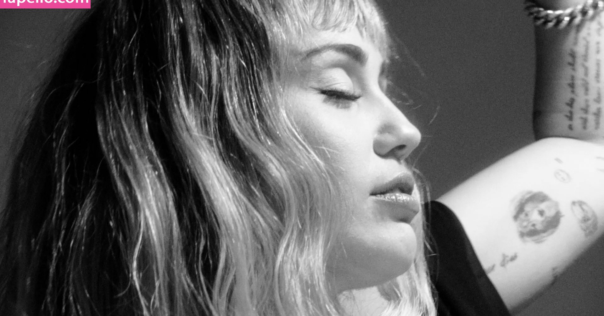 miley-cyrus gallery photo #1653