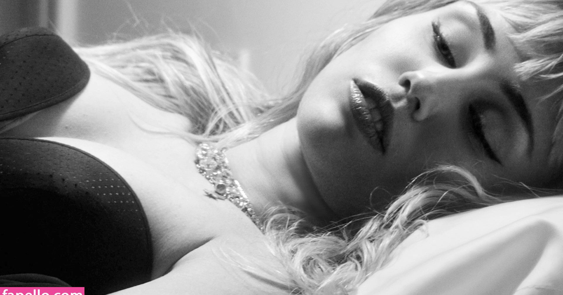 miley-cyrus gallery photo #1655